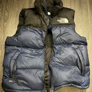 The North Face Men's Black and Navy Puffer Vest